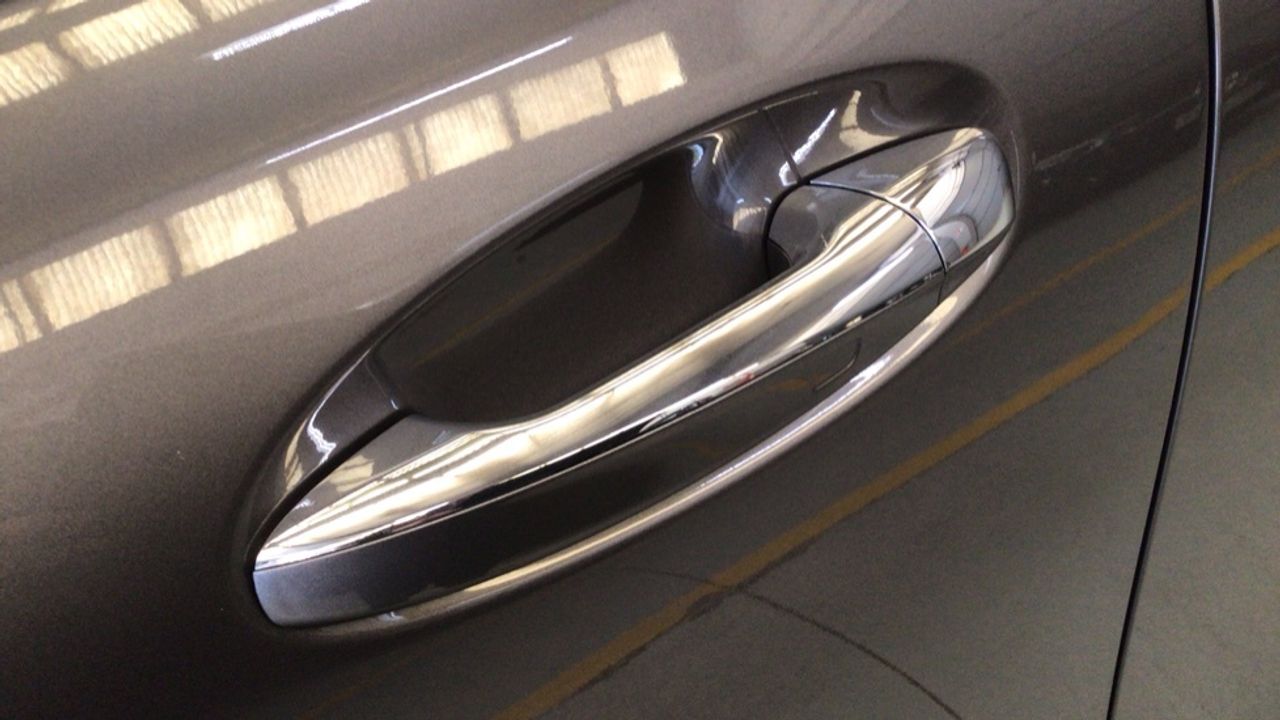 mercedes-glb-glb-220-d-4matic-imagen-17