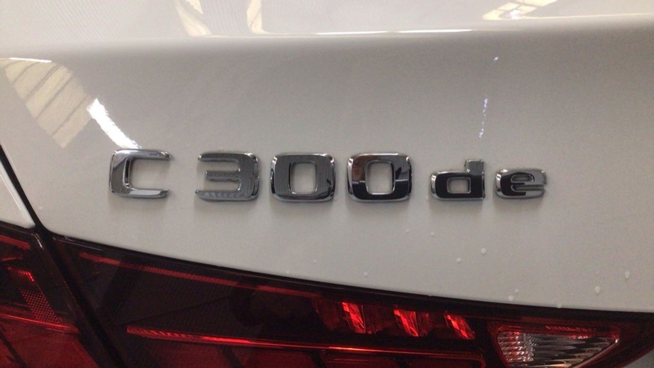 mercedes-clase-c-c-300-d-e-imagen-11