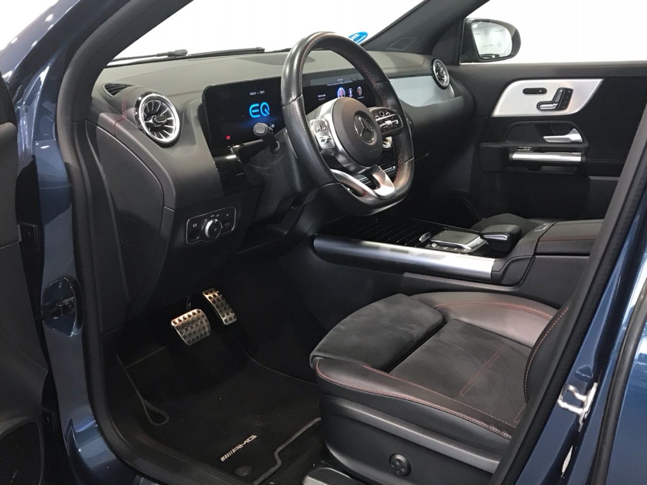 mercedes-eqa-eqa-300-4matic-imagen-5