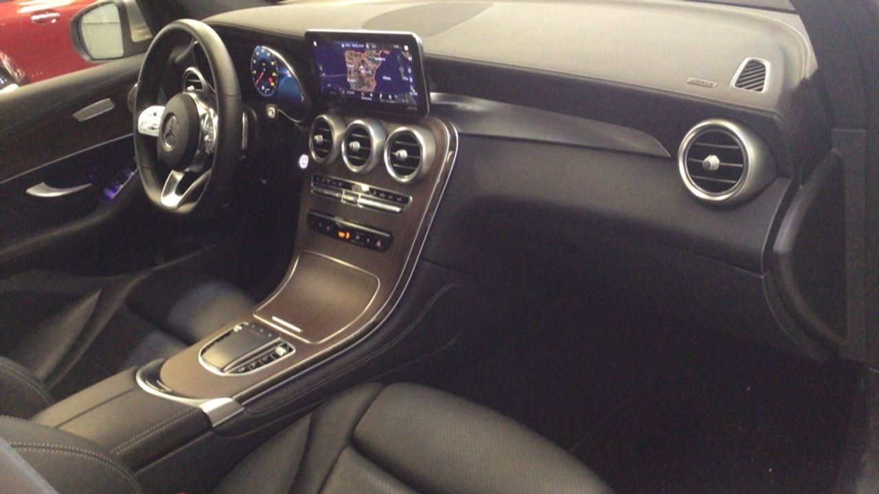 mercedes-benz-clase-glc-300-de-4matic-amg-line-euro-6d-imagen-9