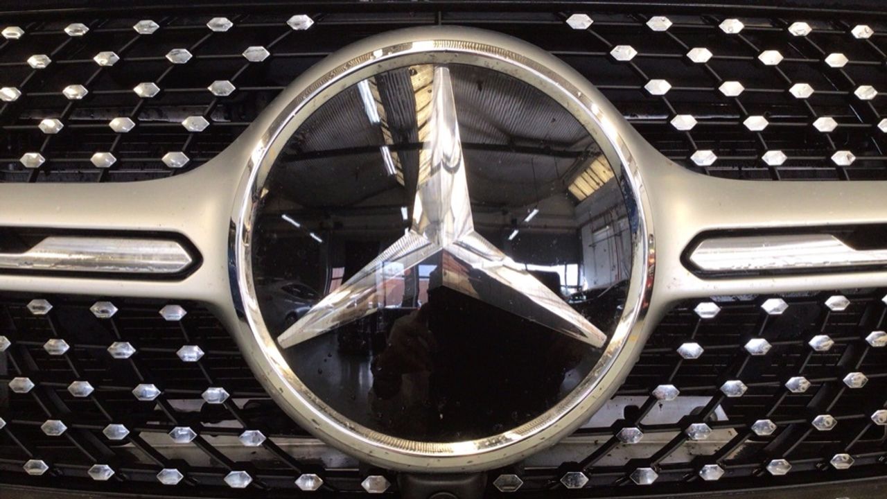 mercedes-benz-clase-glc-300-de-4matic-amg-line-euro-6d-imagen-11