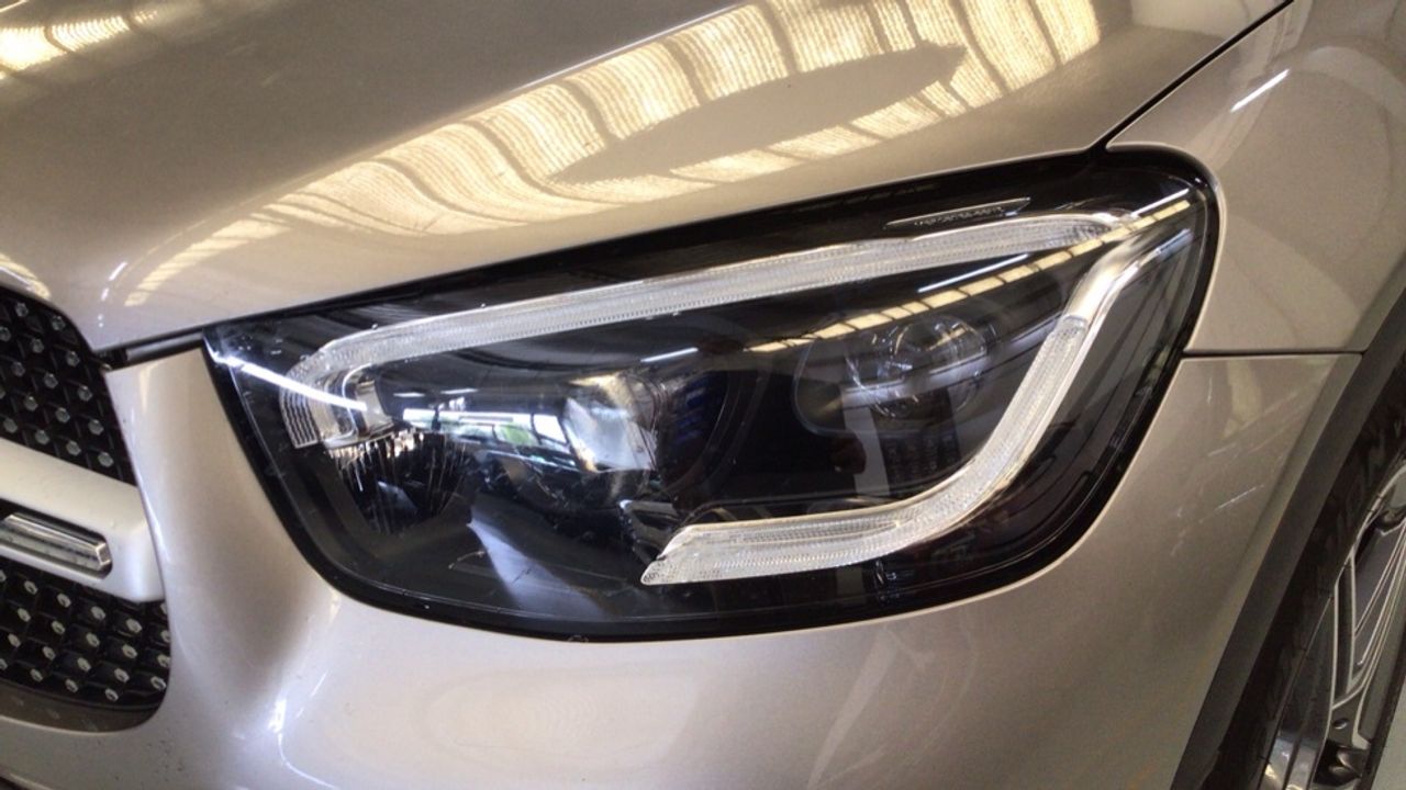 mercedes-benz-clase-glc-300-de-4matic-amg-line-euro-6d-imagen-12