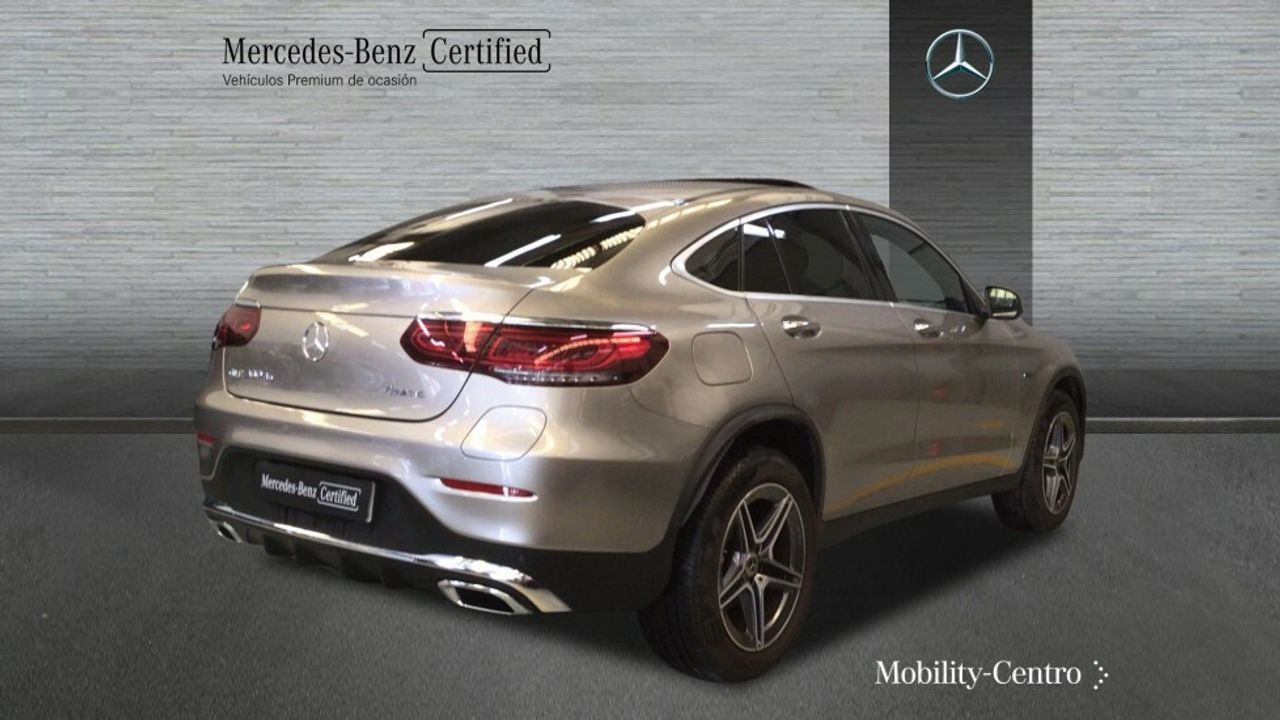 mercedes-benz-clase-glc-300-de-4matic-amg-line-euro-6d-imagen-1