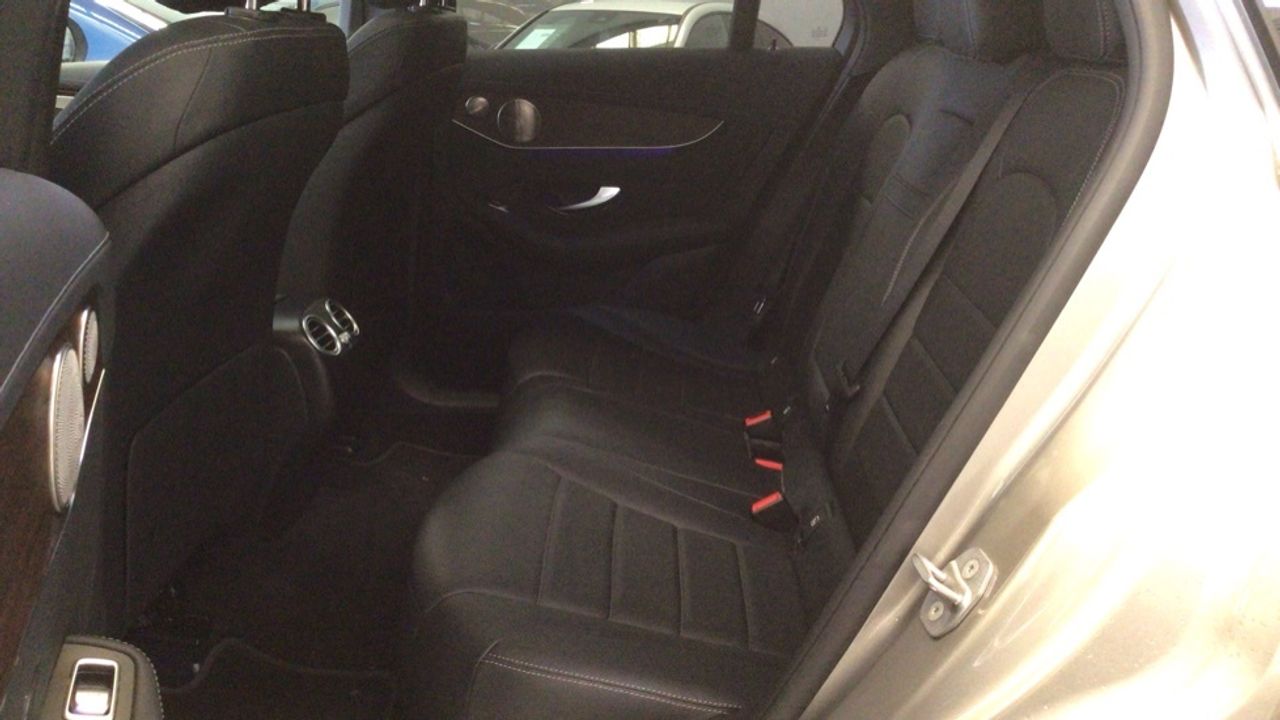 mercedes-benz-clase-glc-300-de-4matic-amg-line-euro-6d-imagen-10