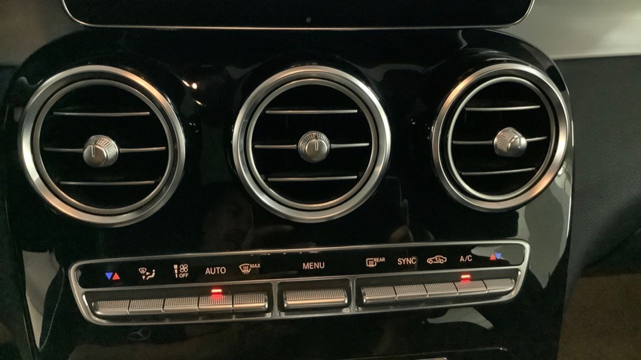mercedes-glc-glc-220-d-4matic-imagen-17