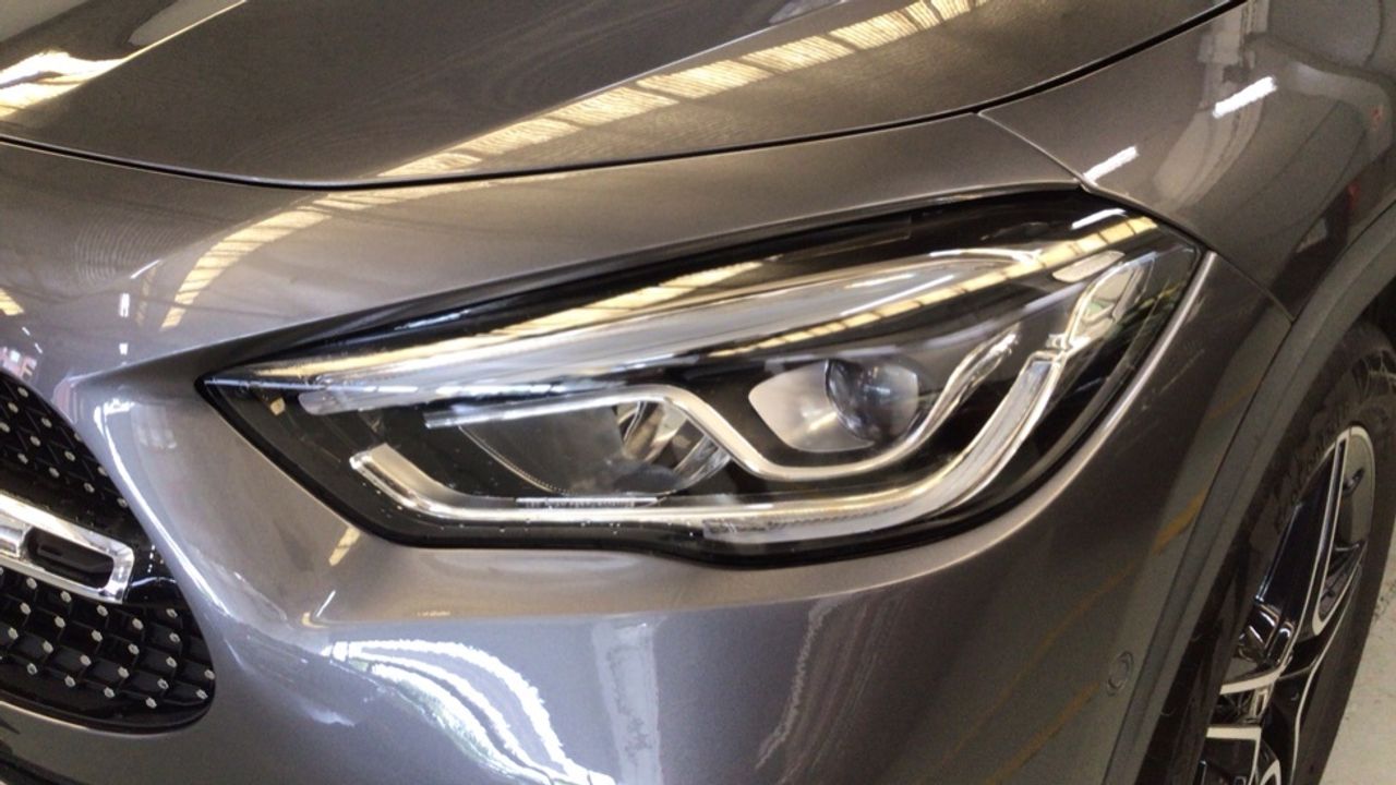 mercedes-gla-gla-250-e-imagen-13
