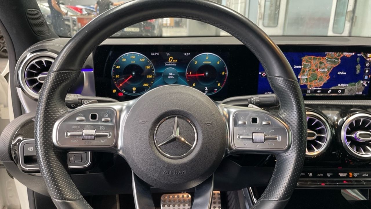 mercedes-clase-a-a-180-d-imagen-8