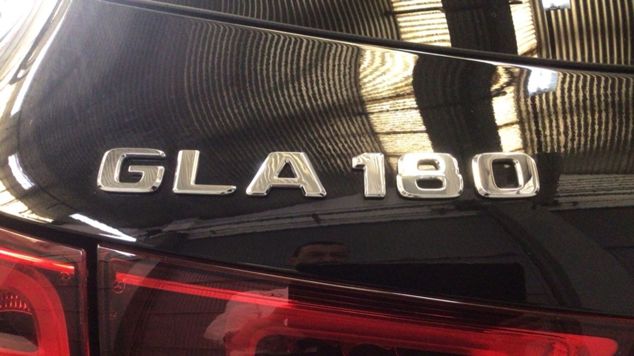 mercedes-gla-gla-180-imagen-11