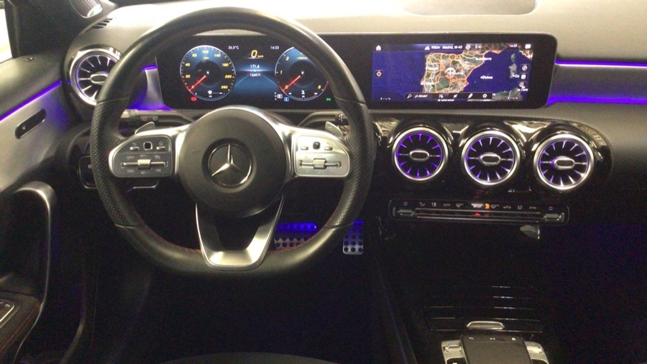 mercedes-clase-a-a-200-d-imagen-8