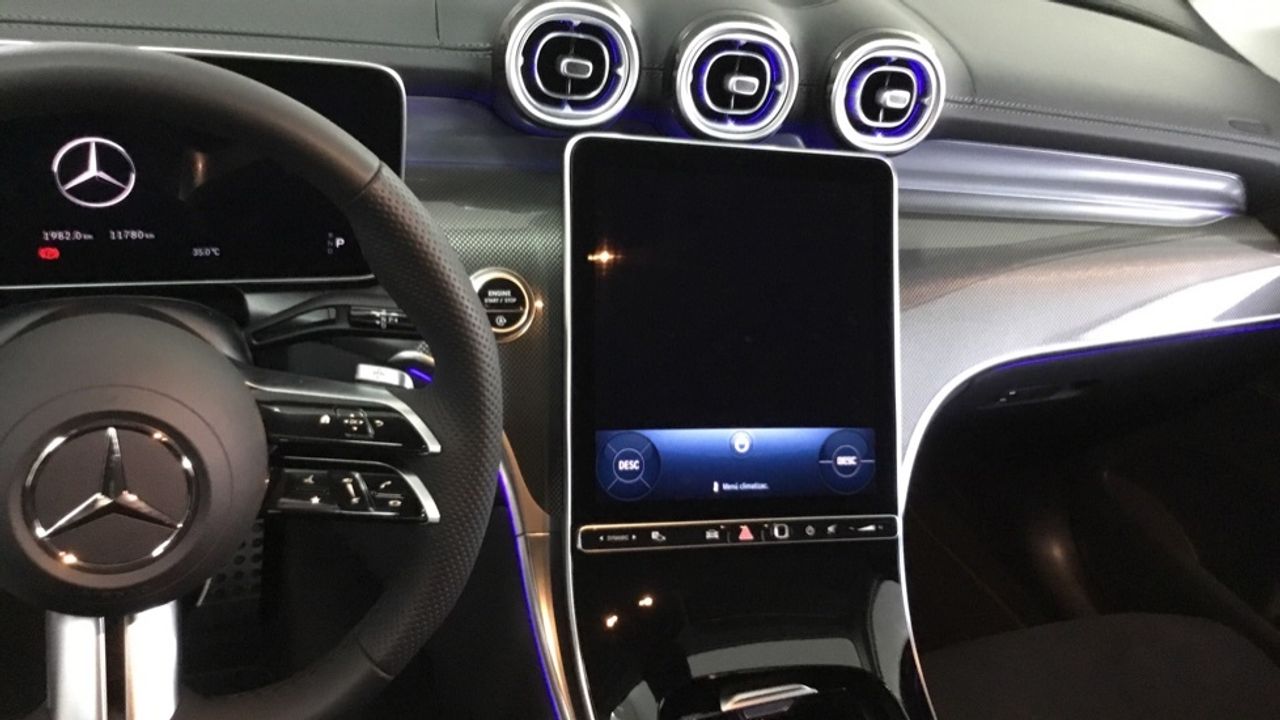 mercedes-benz-clase-glc-220-d-4matic-amg-line-imagen-17