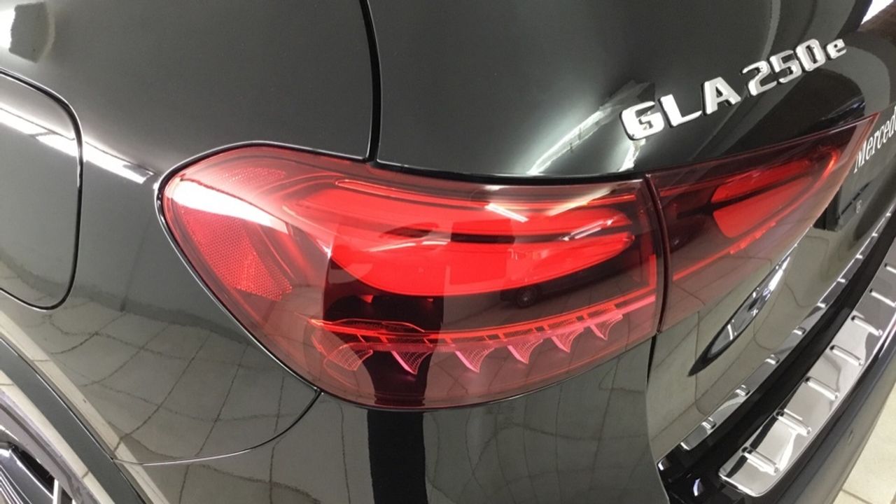 mercedes-gla-gla-250e-imagen-21
