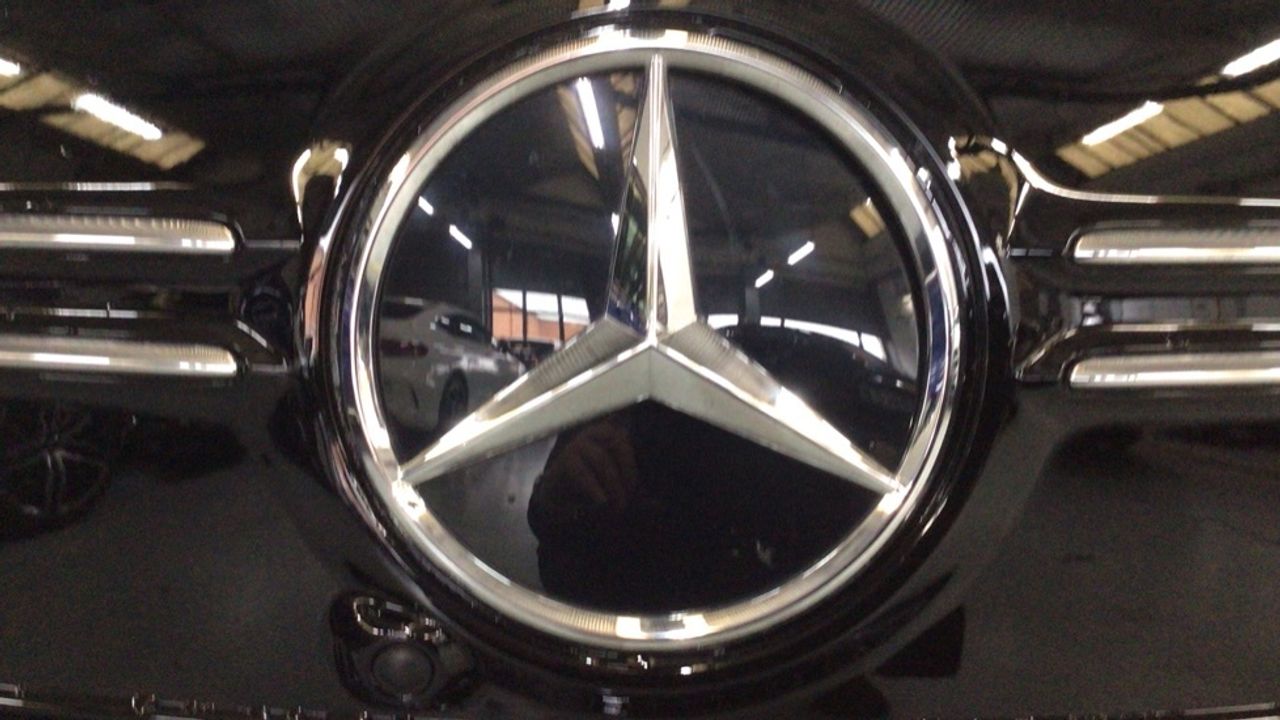 mercedes-eqa-250+-+-amg-line-imagen-13