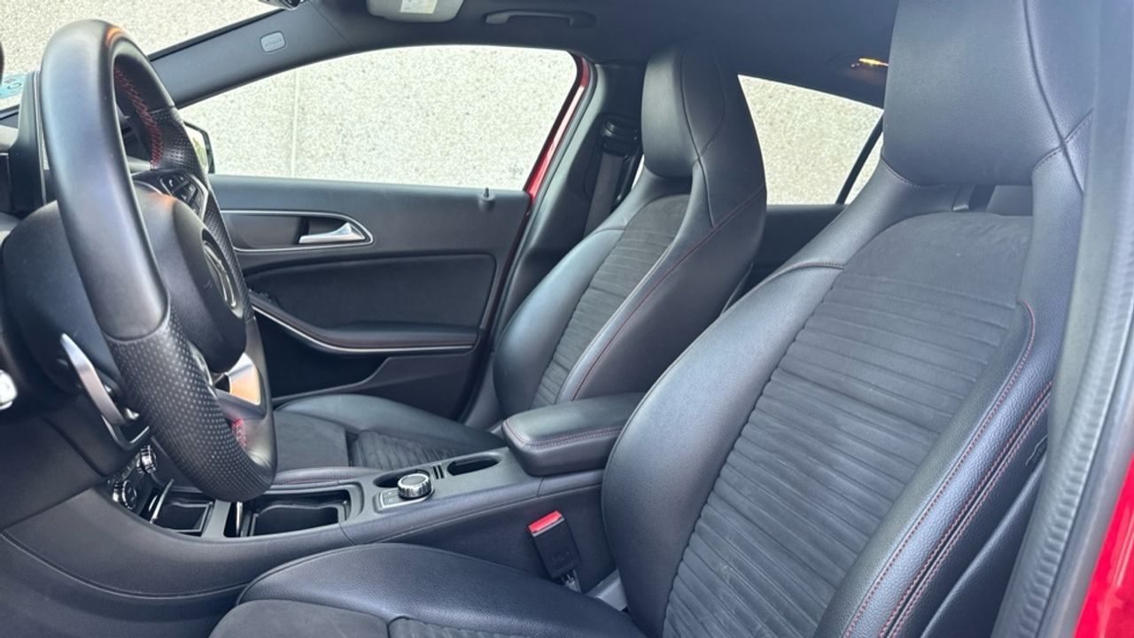 mercedes-benz-clase-gla-200-cdi-d-amg-line-imagen-6