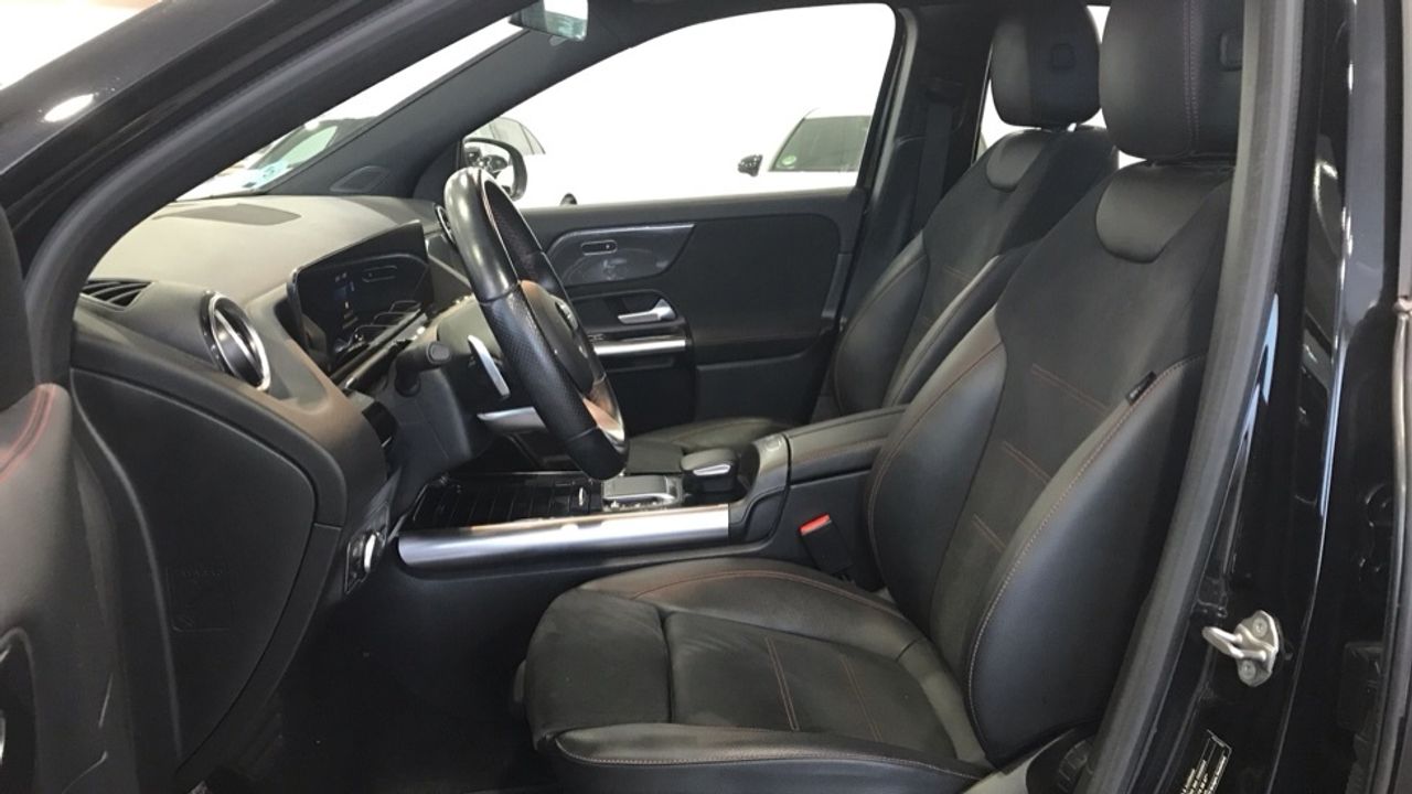 mercedes-benz-clase-gla-200-d-amg-line-euro-6d-imagen-6