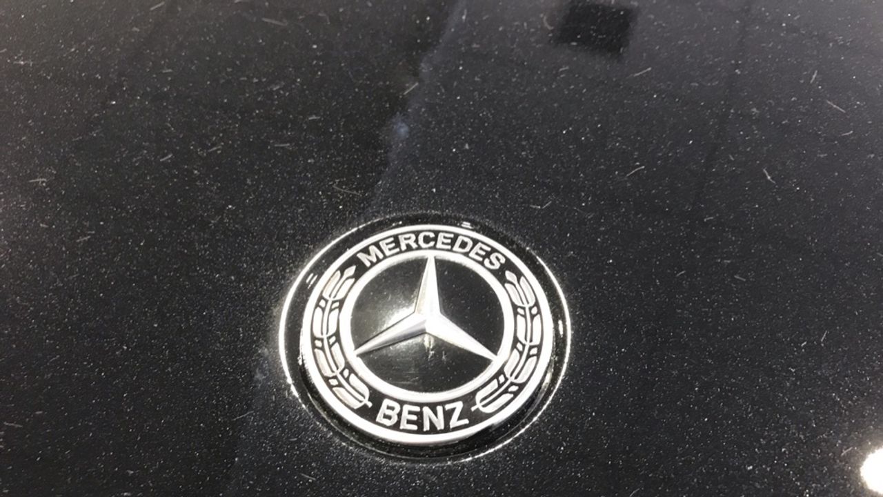 mercedes-benz-clase-gla-200-d-amg-line-euro-6d-imagen-12