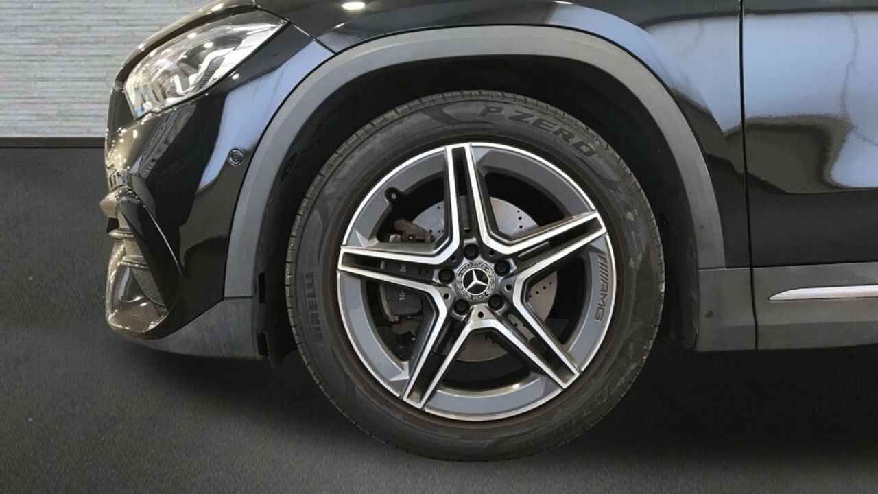 mercedes-benz-clase-gla-200-d-amg-line-euro-6d-imagen-4