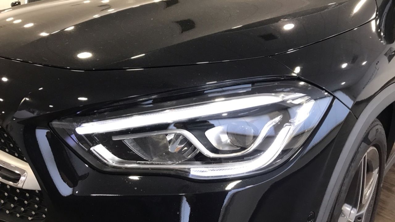 mercedes-benz-clase-gla-200-d-amg-line-euro-6d-imagen-14