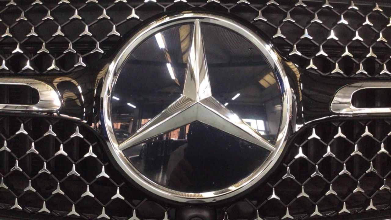 mercedes-glc-glc-300-e-4matic-imagen-12