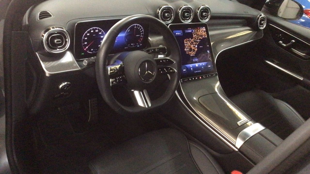 mercedes-glc-glc-300-e-4matic-imagen-5