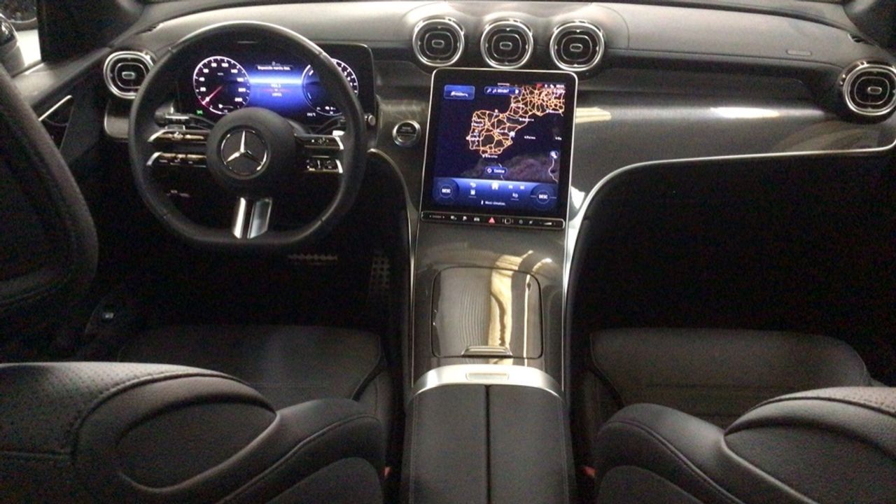 mercedes-glc-glc-300-e-4matic-imagen-7