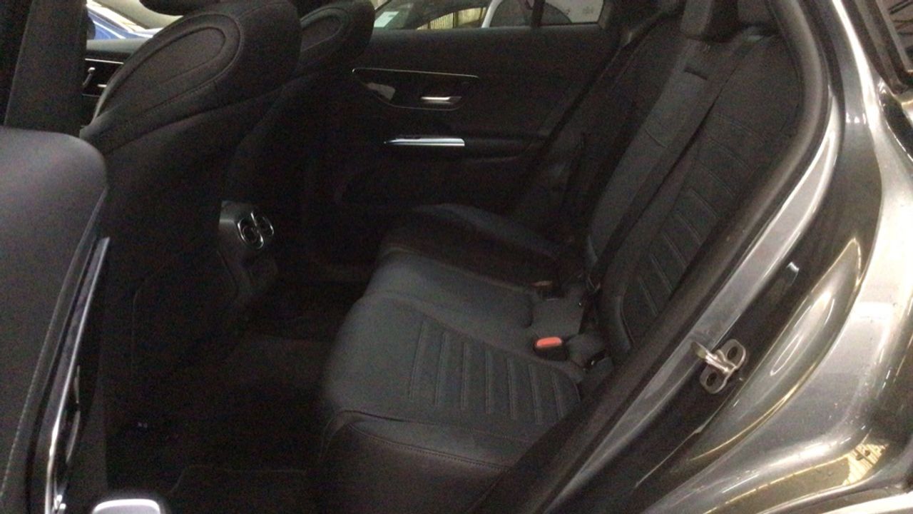 mercedes-glc-glc-300-e-4matic-imagen-10