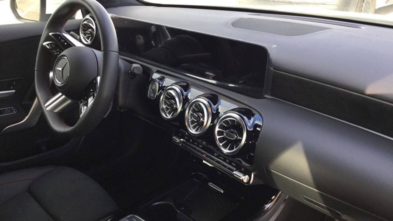 mercedes-clase-a-a-200-d-imagen-9