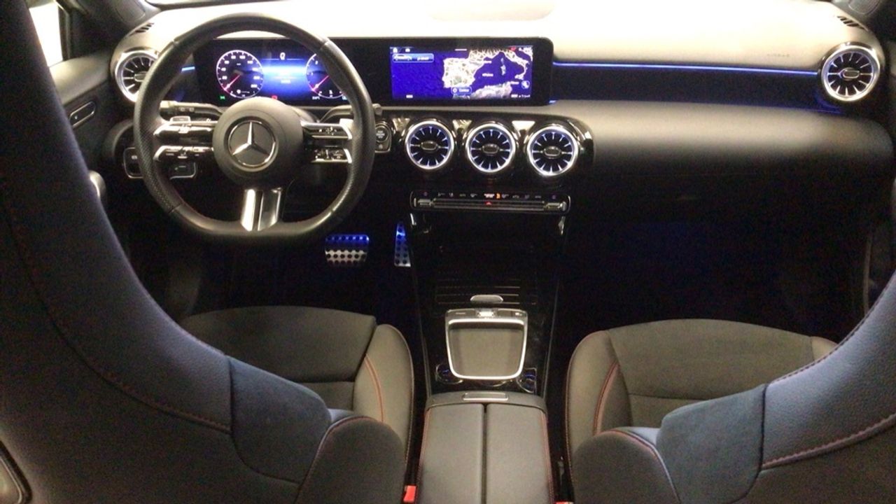 mercedes-clase-a-a-200-d-imagen-7
