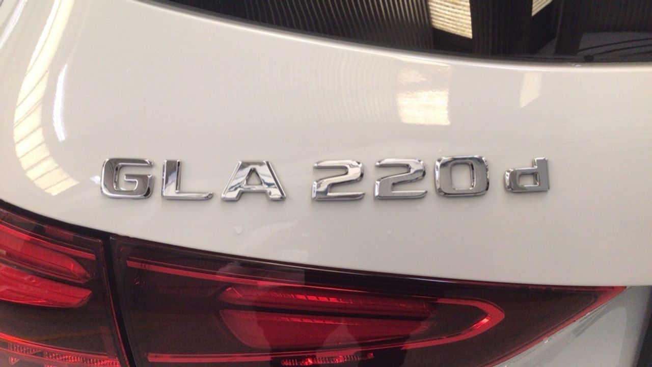 mercedes-gla-gla-220-d-4matic-imagen-11
