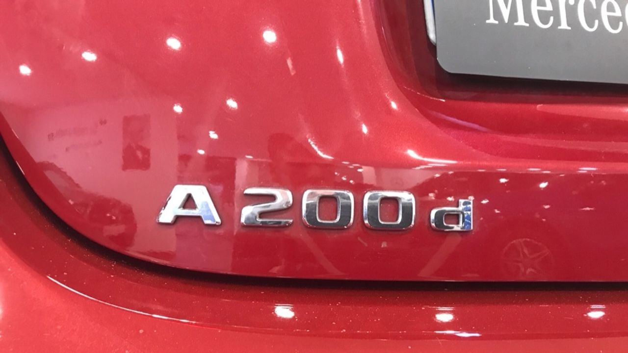 mercedes-clase-a-a-200-d-imagen-11