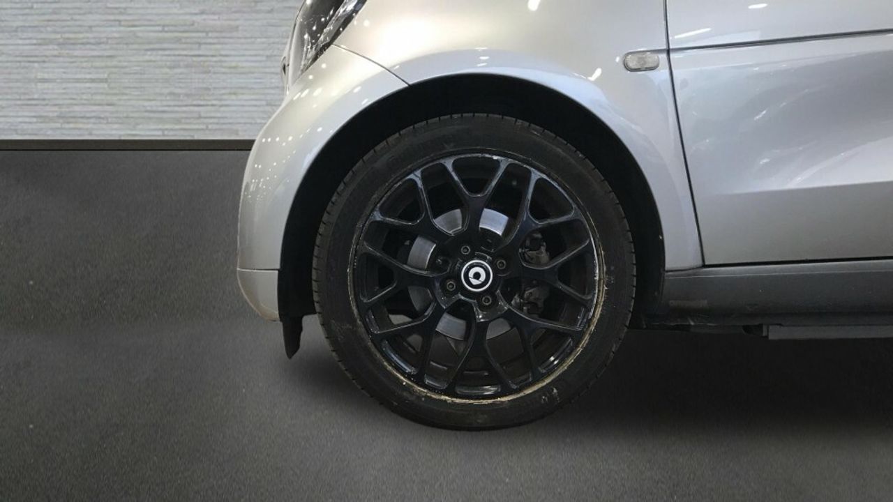 smart-fortwo-60kw81cv-electric-drive-coupe-imagen-4