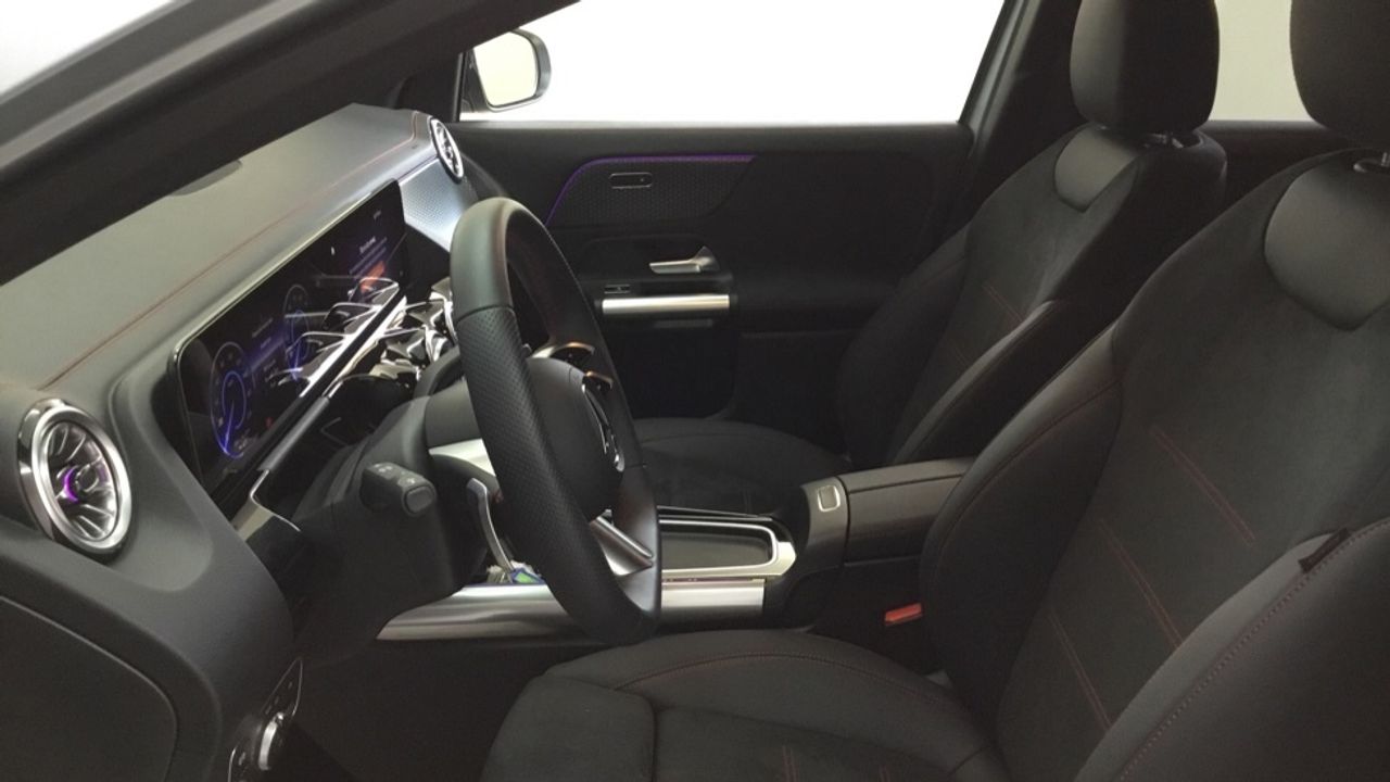 mercedes-eqa-eqa-250+-imagen-6