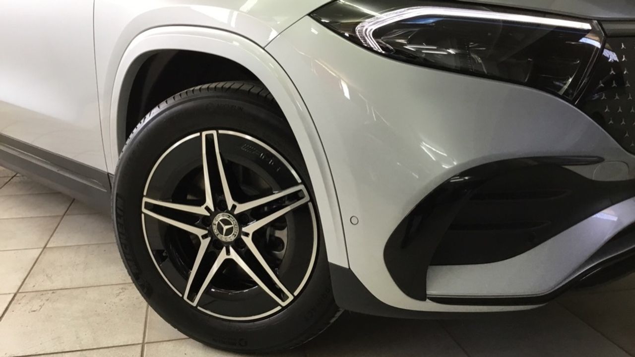 mercedes-eqa-eqa-250+-imagen-12