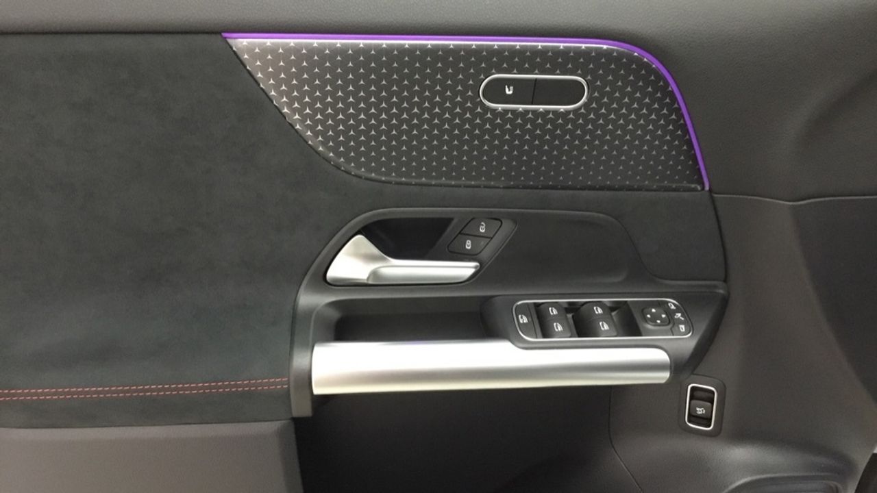 mercedes-eqa-eqa-250+-imagen-19