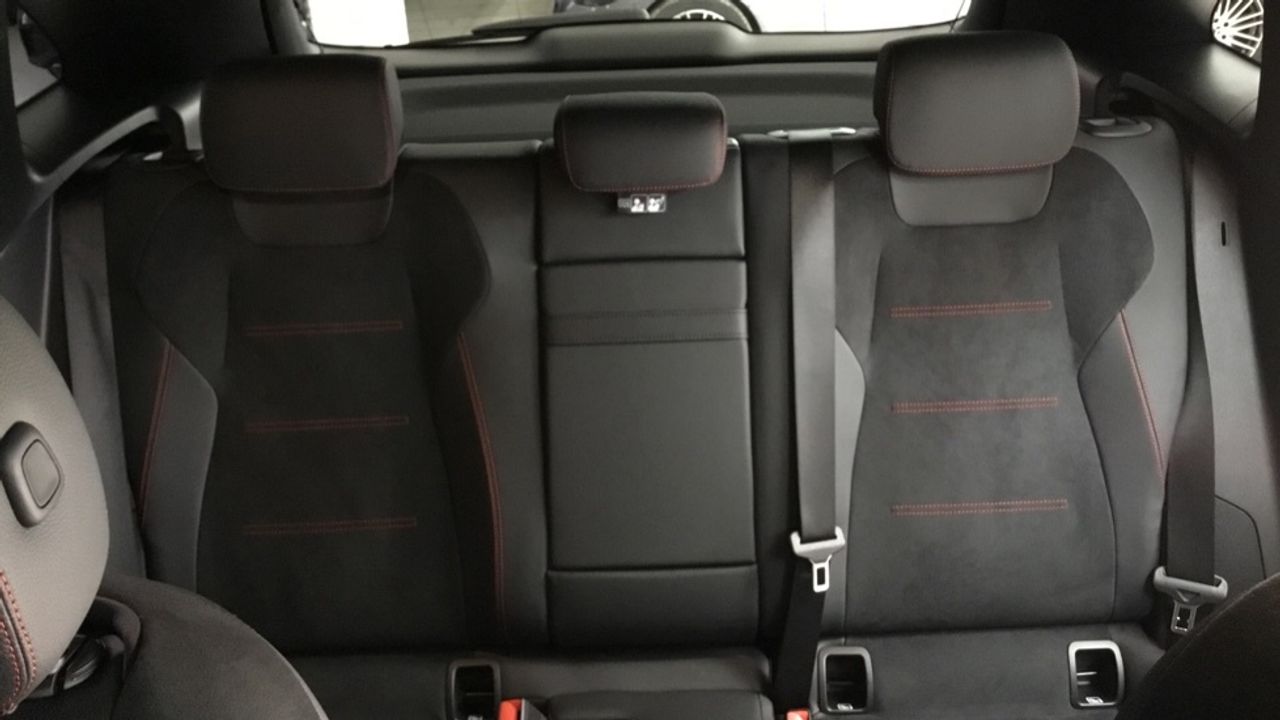 mercedes-eqa-eqa-250+-imagen-10