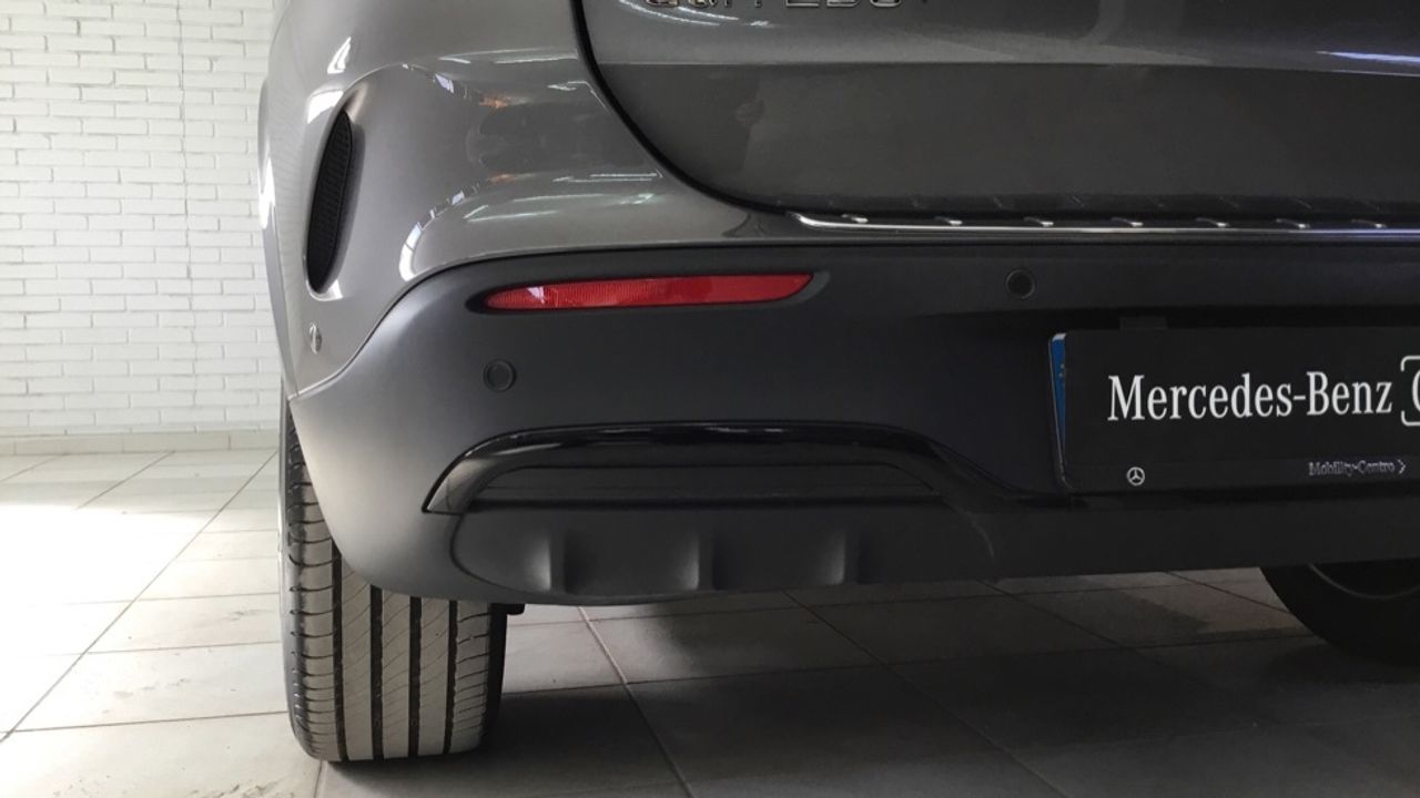 mercedes-eqa-eqa-250+-imagen-11