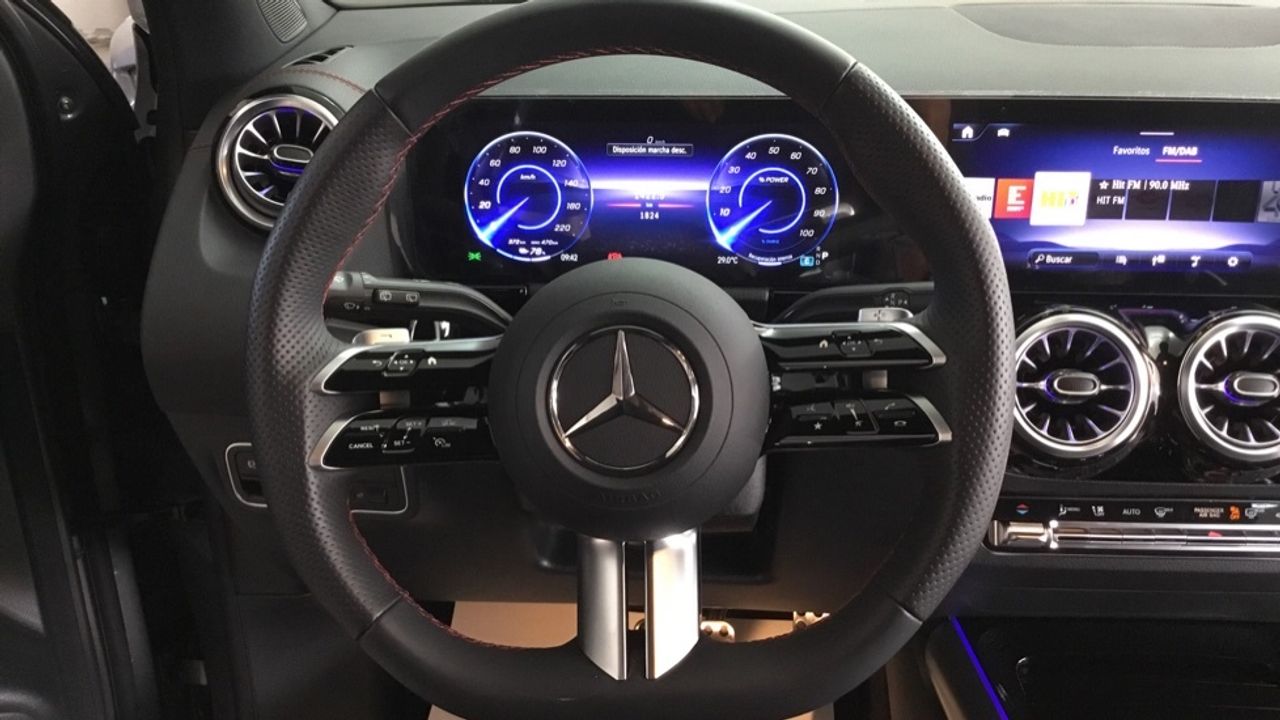 mercedes-eqa-eqa-250+-imagen-8