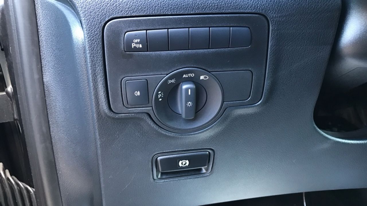mercedes-vito-116-cdi-tourer-pro-larga-imagen-12