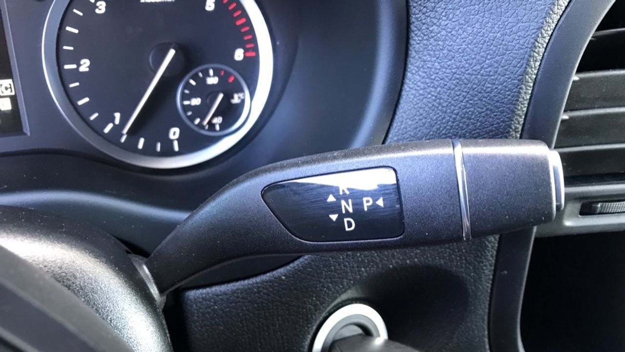 mercedes-vito-116-cdi-tourer-pro-larga-imagen-15