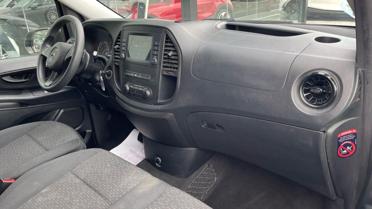 mercedes-vito-116-cdi-tourer-pro-larga-imagen-7
