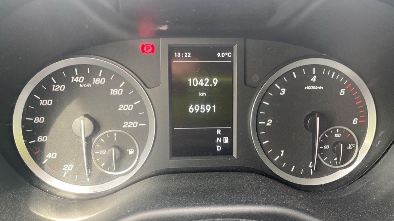 mercedes-vito-cdi-6d-pro-rwd-larga-imagen-9