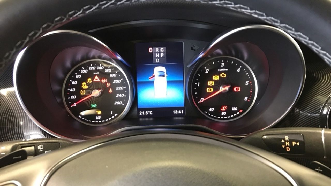 mercedes-clase-v-250d-largo-imagen-10