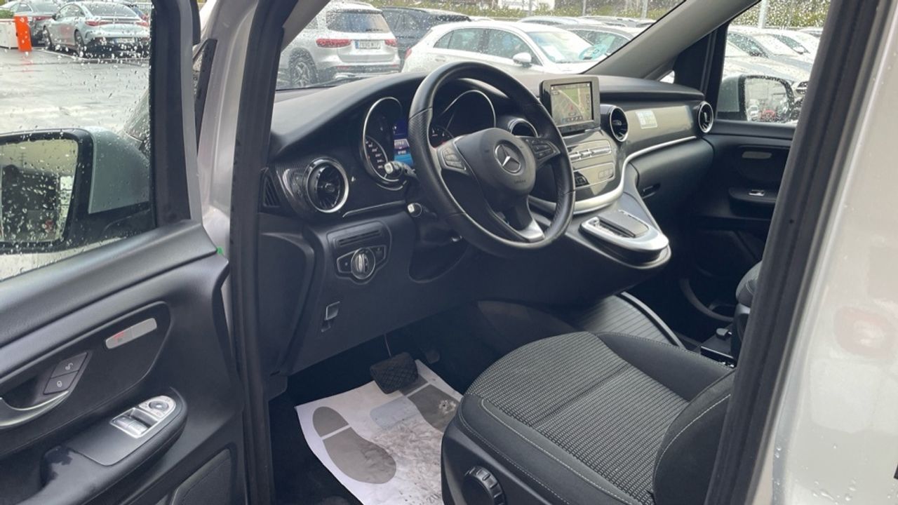mercedes-clase-v-250-d-6d-largo-imagen-17