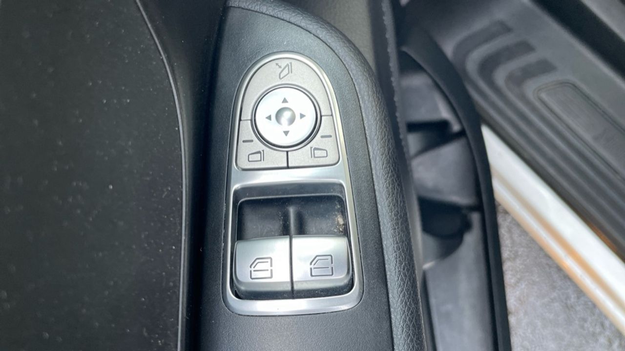 mercedes-clase-v-250-d-6d-largo-imagen-16