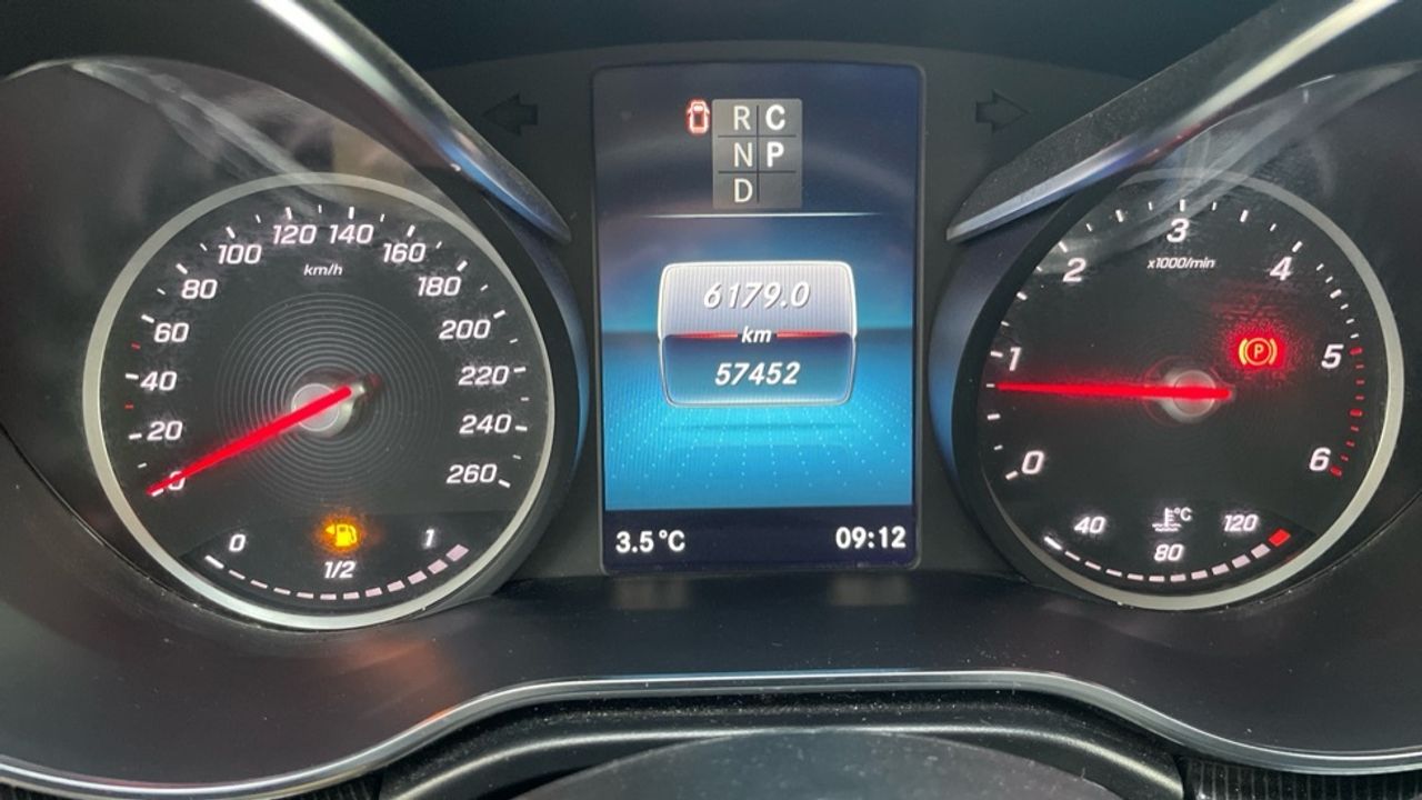 mercedes-clase-v-250-d-6d-largo-imagen-32