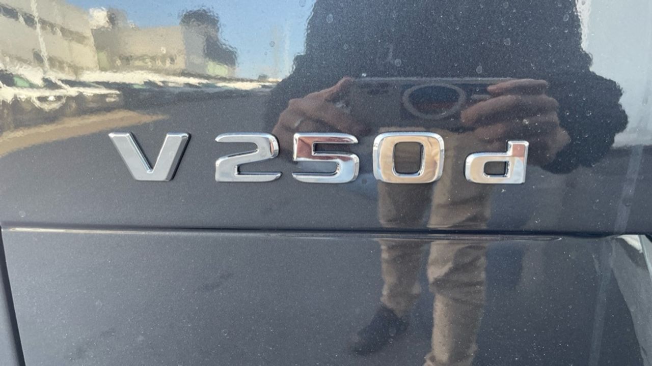 mercedes-clase-v-250-d-6d-largo-imagen-26