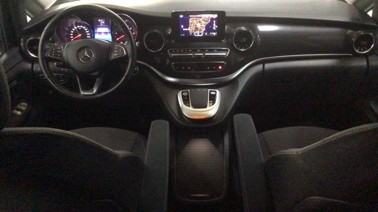 mercedes-clase-v-250-d-largo-imagen-7