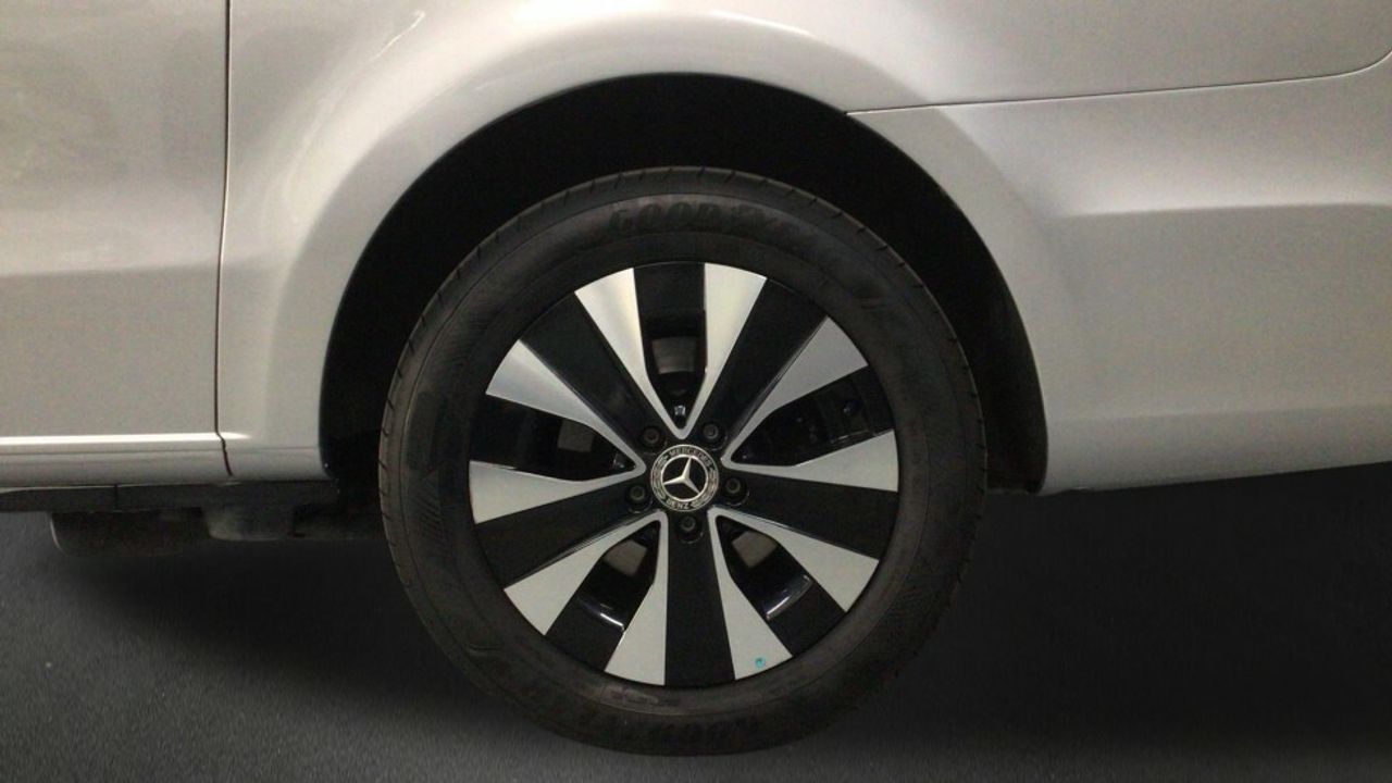 mercedes-clase-v-250-d-largo-imagen-4