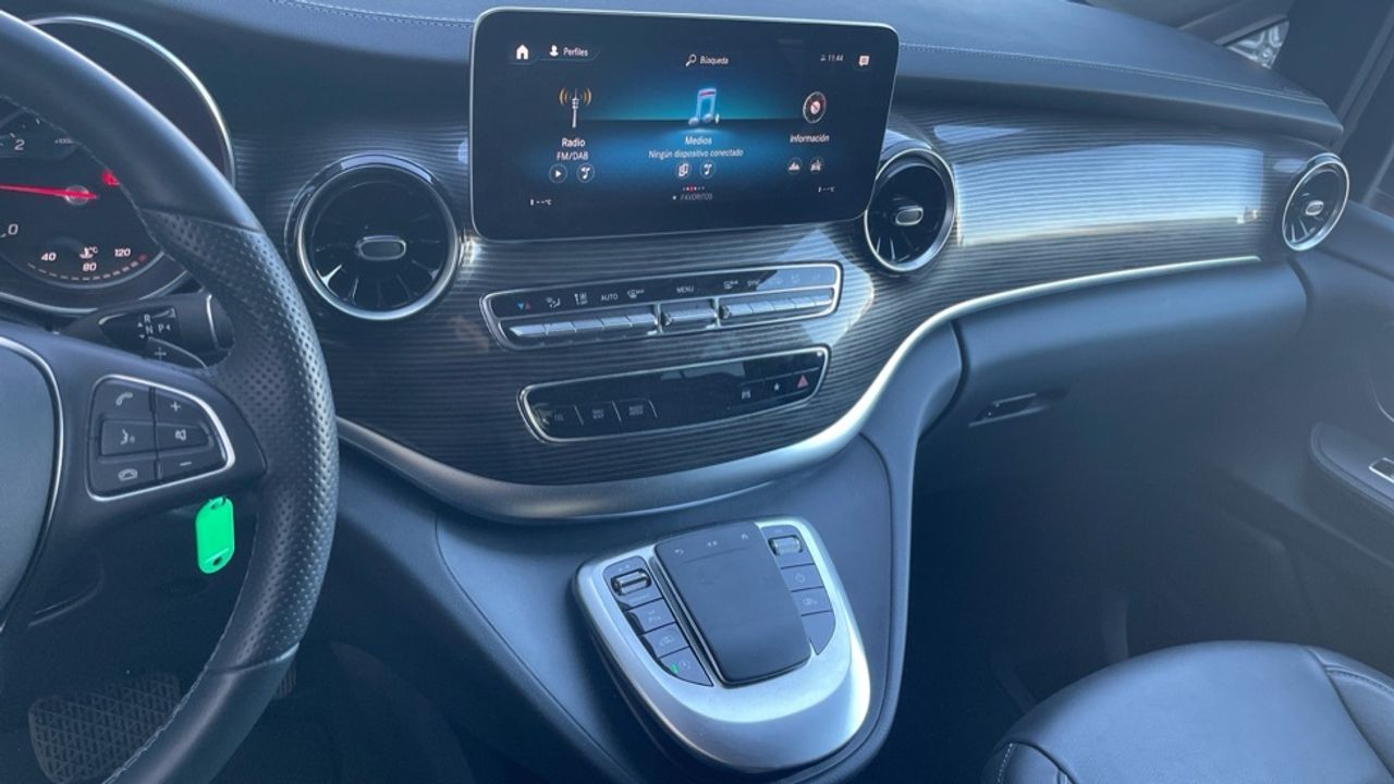 mercedes-clase-v-220-d-6d-avantgarde-largo-imagen-9