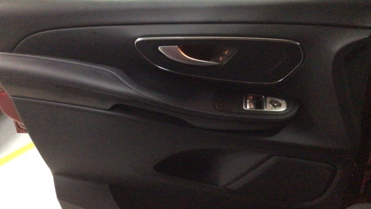 mercedes-clase-v-220-d-6d-avantgarde-largo-imagen-22