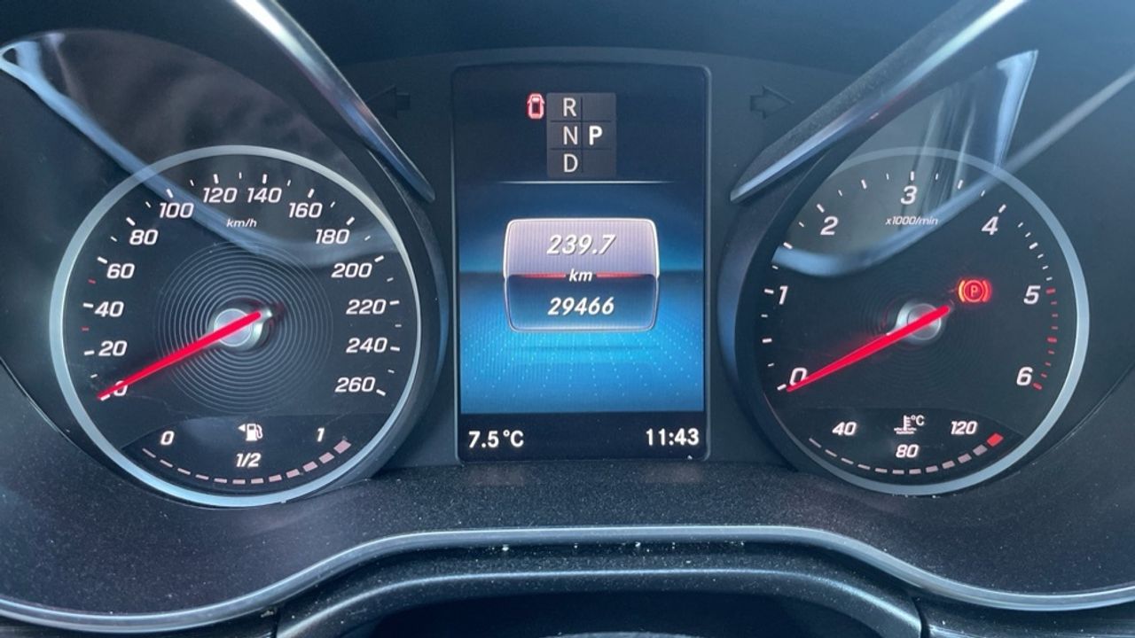 mercedes-clase-v-220-d-6d-avantgarde-largo-imagen-27